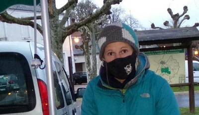 Après dix ans d’efforts Aline ouvre son poulailler