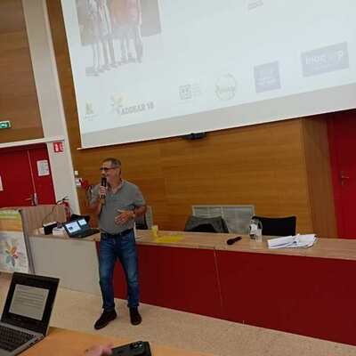 Conférence débat avec le psychosociologue D. LATASTE